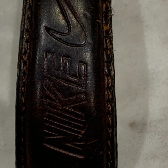 Nike | Mens Classic Nike Watch Very Worn. As Is - Picture 3 of 6